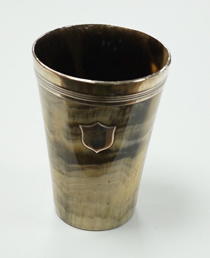 A late Victorian silver mounted horn beaker, marks rubbed, height 10.7cm.